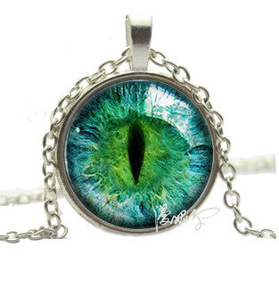 Eye Cat Necklace