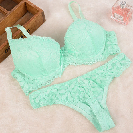 [Cheap]New 2017 Lace Embroidery Bra Set Women Plus Size Push Up Underwear Set Bra and Panty Set 32 34 36 38 ABC Cup For Female
