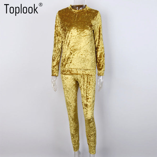 Toplook Velvet Tracksuit Two Piece Set Women Sexy Pink Long Sleeve Top And Pants Bodysuit Suit Runway Fashion 2017 Trainingspak