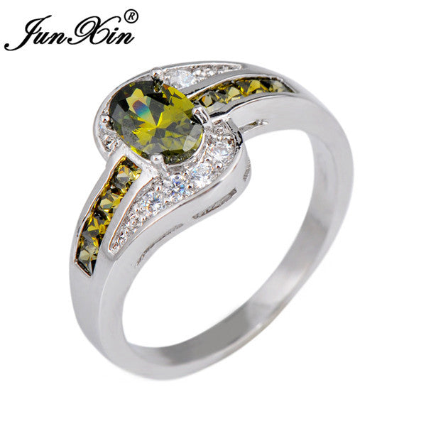 JUNXIN Female Peridot Oval Ring Fashion White & Black Gold Filled Jewelry Vintage Wedding Rings For Women Birthday Stone Gifts